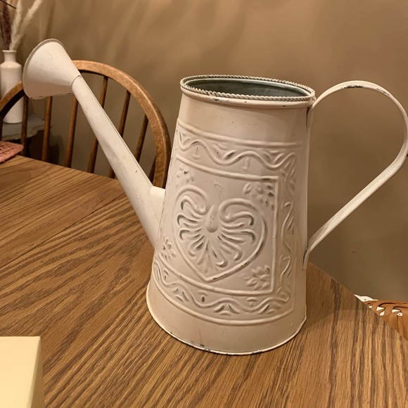 Other - Decorative watering can